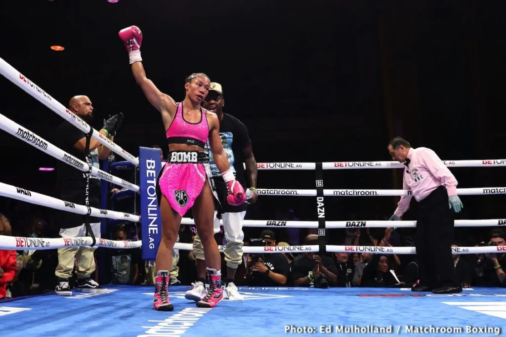 EM1 0787 Boxing Photo