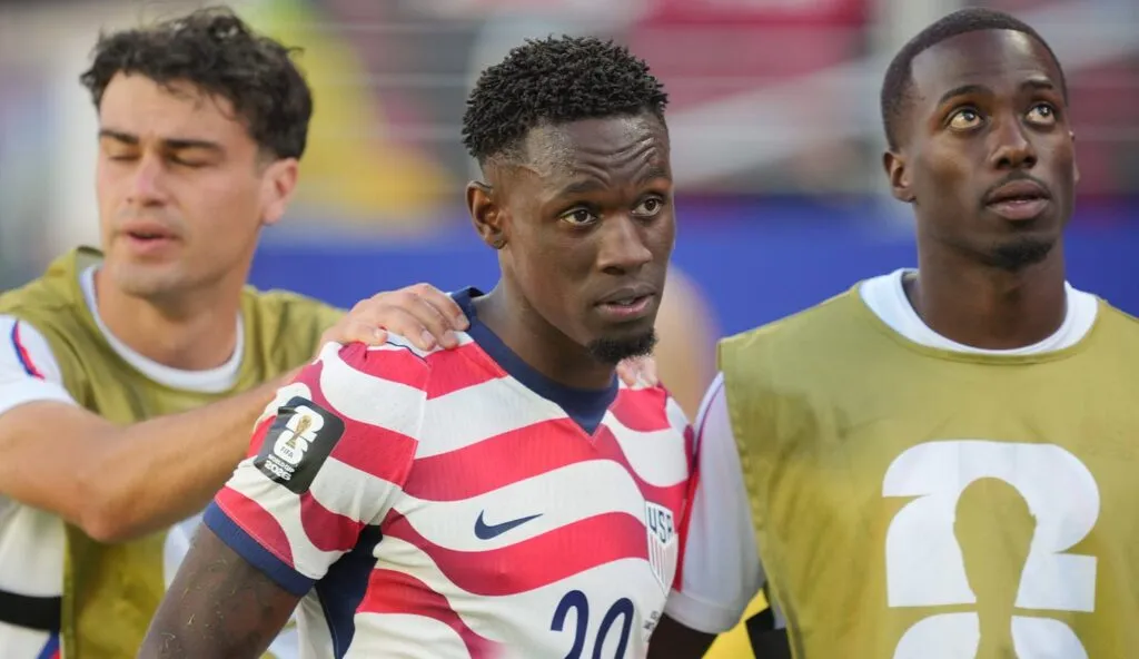 Sports World Reacts To Folarin Balogun’s Controversial Red Card In USA Win: ‘Man What’ Folarin Balogun